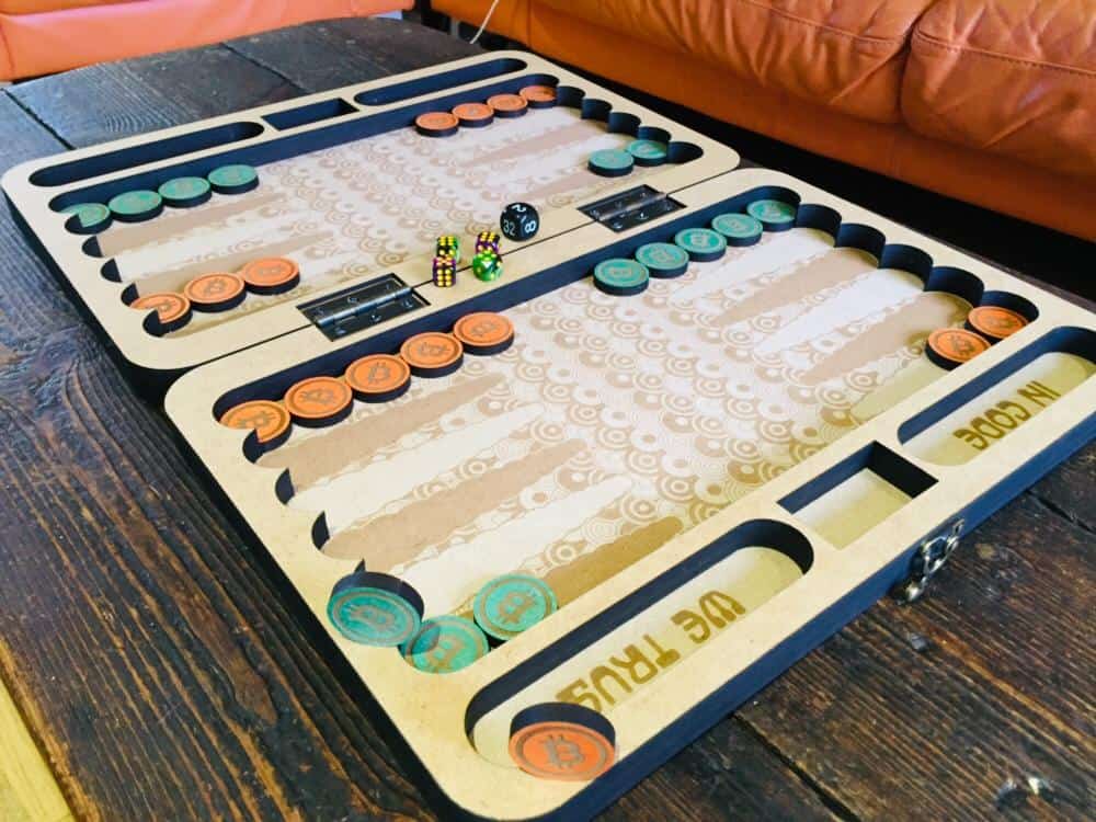 backgammoon the crypto backgammon board 02